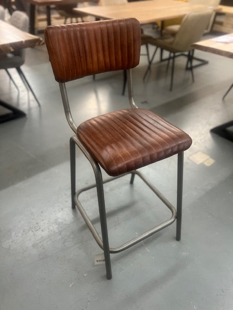 Tabouret Hart en cuir 26''