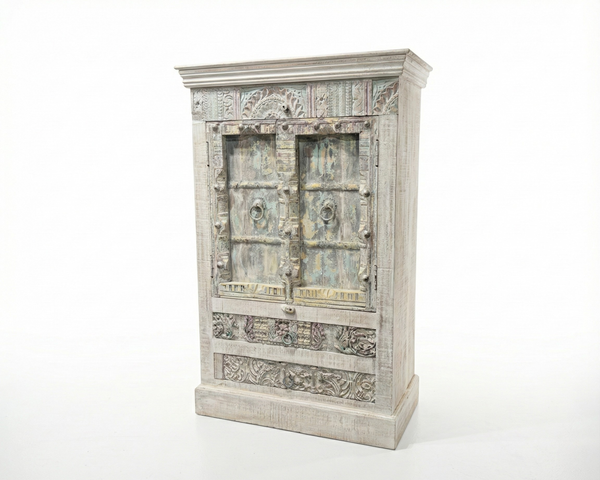Armoire indienne ancienne en bois massif – patine claire
