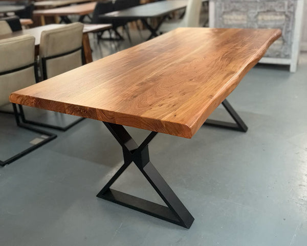 Table à dîner en Acacia Champagne 71x34''