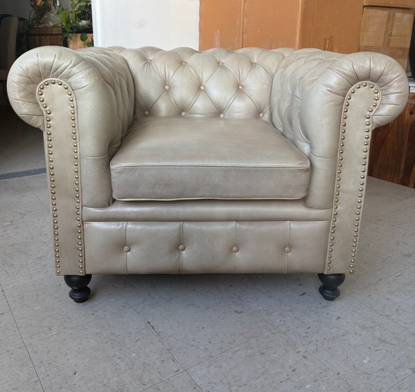 Fauteuil en cuir Chesterfield Moka 31x38x34''