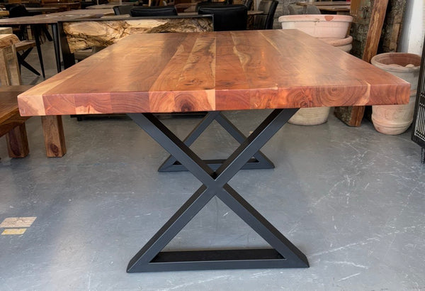 Table à manger en Acacia 72x40x2.5''