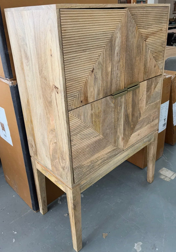 Buffet haut 4 portes 56x35.5x15.75''