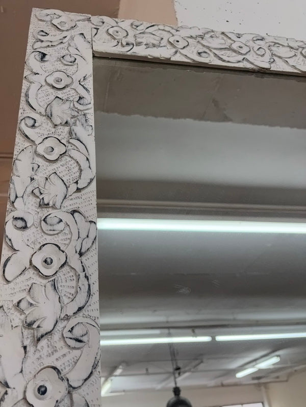 Miroir en Manguier blanchi 59x36''