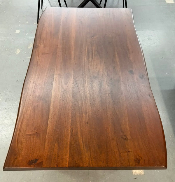 Table à dîner en Acacia noisette 63x36''