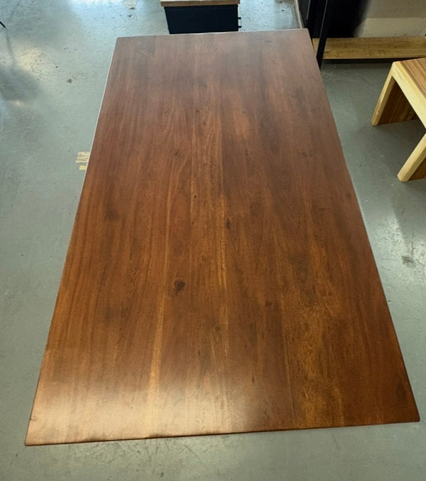 Table à dîner en Acacia noisette 72x40''