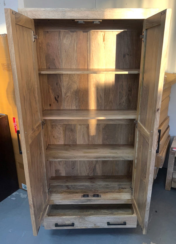 Armoire 2 portes en Manguier 70x36x16"