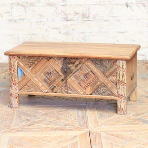 Coffre en teck et bois d’acacia — 39×17×18