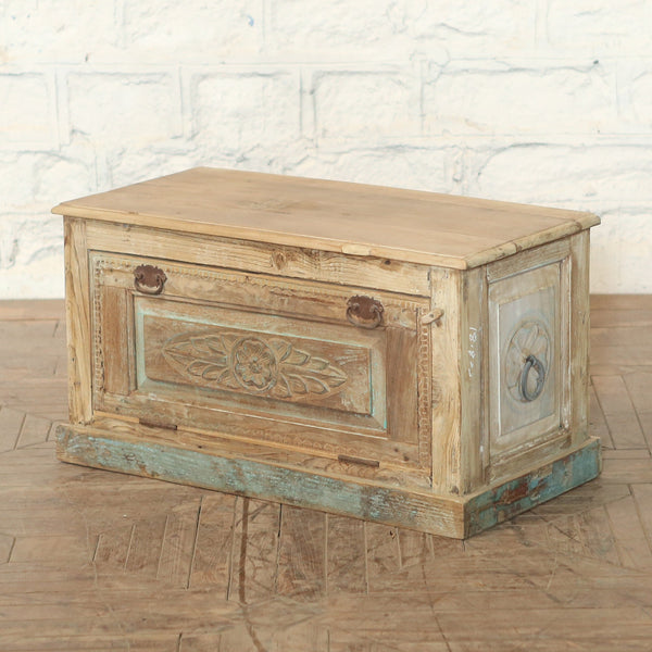 Coffre en teck et bois d’acacia — 33×16×17" — PA32574