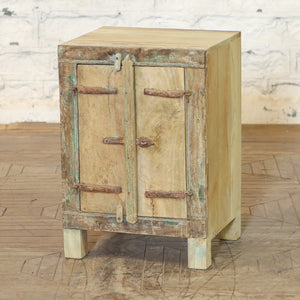 Table de nuit 2 portes en teck et manguier — 18×17×26
