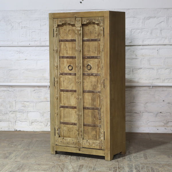 Armoire 2 portes en teck et manguier — 34×18×71" — PA32707