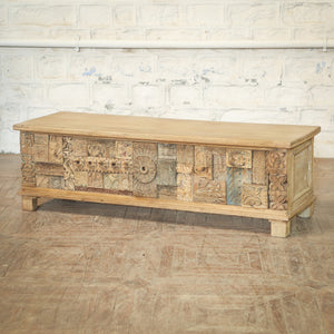 Coffre en teck et bois d’acacia — 59×20×18