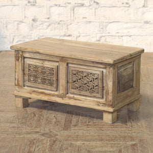 Coffre en bois de teck — 34×18×18