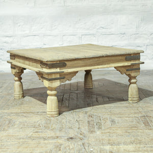 Table basse en teck et manguier — 35.8×35.8×18