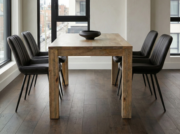 Table à dîner Kerala