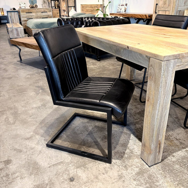 Chaise cuir noir NEWTON - Kif-Kif Import