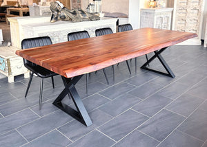 Table à dîner acacia 2